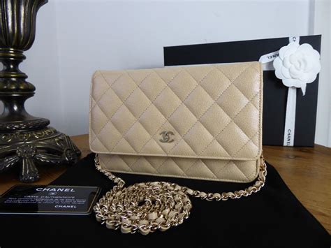 chanel beige caviar wallet